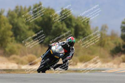 media/Apr-09-2023-SoCal Trackdays (Sun) [[333f347954]]/Turn 7 (1135am)/